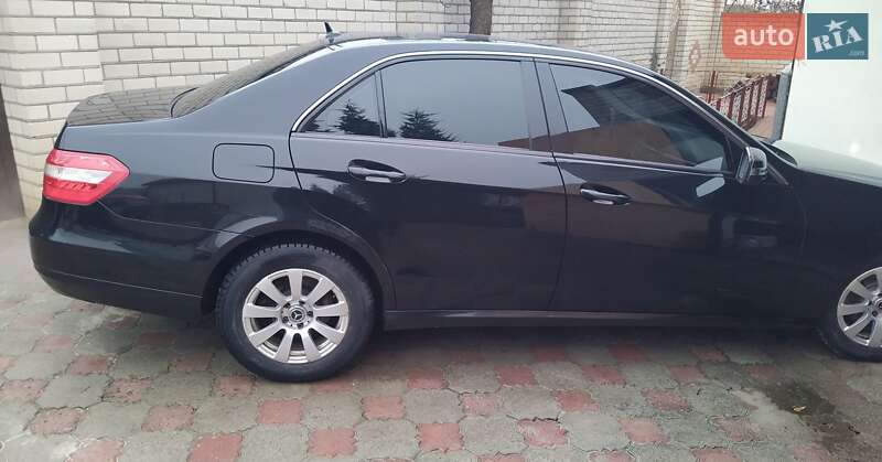Седан Mercedes-Benz E-Class 2009 в Николаеве фото 3 Седан Mercedes-Benz E-Class 2009 в Николаеве