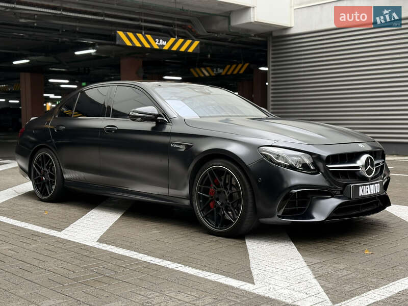 Седан Mercedes-Benz E-Class 2017 в Киеве фото 10 Седан Mercedes-Benz E-Class 2017 в Киеве