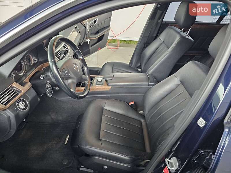 Универсал Mercedes-Benz E-Class 2012 в Львове