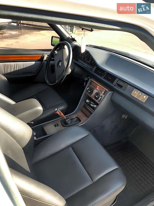 Седан Mercedes-Benz E-Class 1987 в Буштино фото 8 Седан Mercedes-Benz E-Class 1987 в Буштино