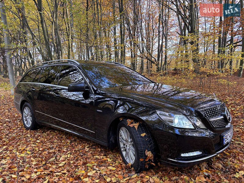 Універсал Mercedes-Benz E-Class 2011 в Золочеві фото 3 Універсал Mercedes-Benz E-Class 2011 в Золочеві