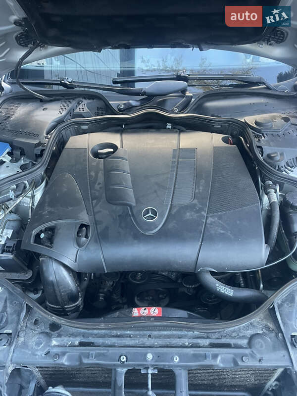 Седан Mercedes-Benz E-Class 2006 в Львове фото 18 Седан Mercedes-Benz E-Class 2006 в Львове