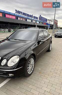 Седан Mercedes-Benz E-Class 2004 в Первомайске