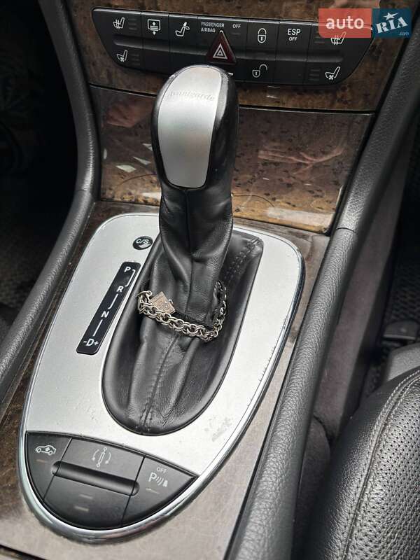 Седан Mercedes-Benz E-Class 2004 в Первомайске