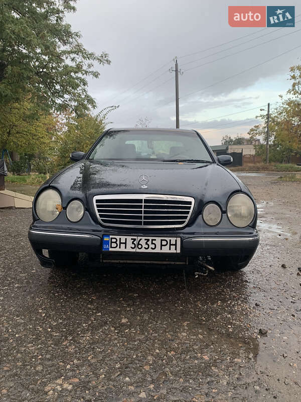 Седан Mercedes-Benz E-Class 2000 в Миколаєві фото 2 Седан Mercedes-Benz E-Class 2000 в Миколаєві
