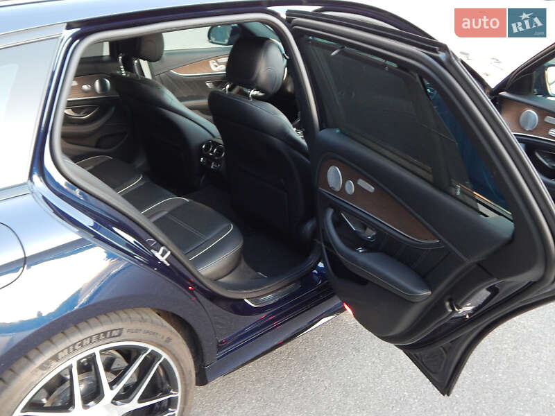 Универсал Mercedes-Benz E-Class 2018 в Киеве