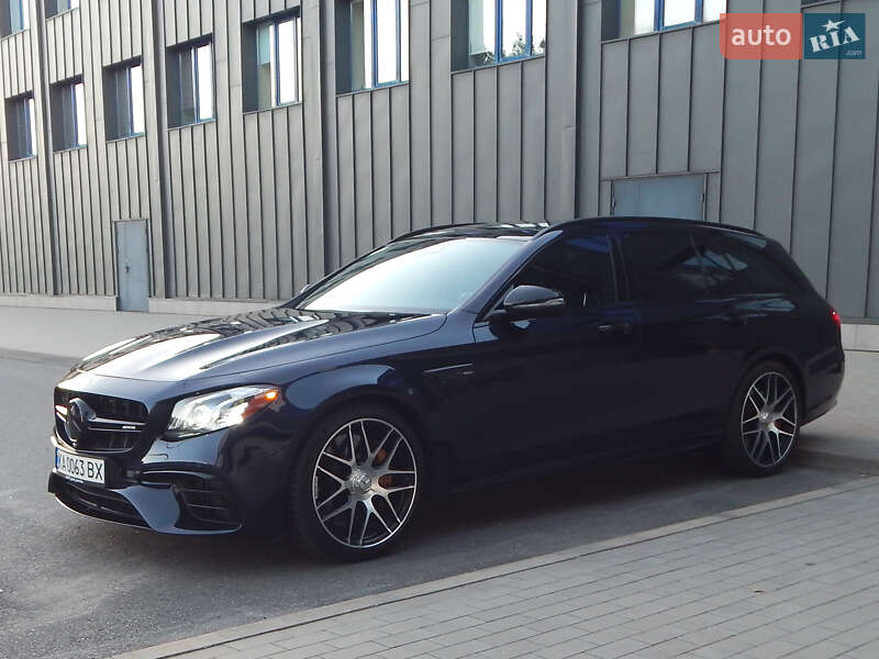 Универсал Mercedes-Benz E-Class 2018 в Киеве