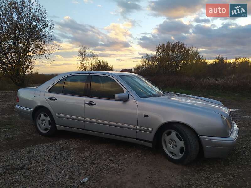Седан Mercedes-Benz E-Class 1998 в Івано-Франківську фото 10 Седан Mercedes-Benz E-Class 1998 в Івано-Франківську