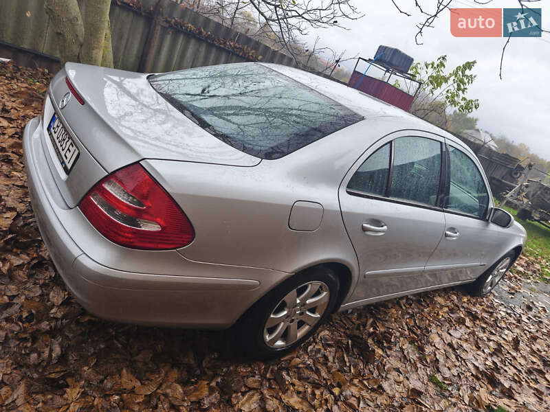 Седан Mercedes-Benz E-Class 2004 в Чернигове фото 19 Седан Mercedes-Benz E-Class 2004 в Чернигове