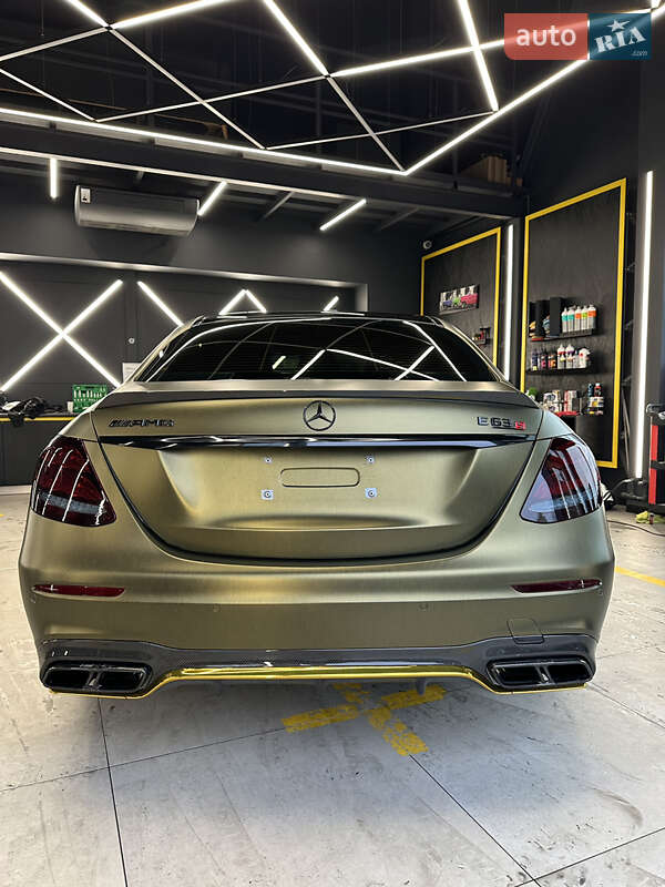 Седан Mercedes-Benz E-Class 2018 в Киеве фото 37 Седан Mercedes-Benz E-Class 2018 в Киеве