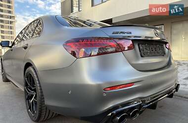 Седан Mercedes-Benz E-Class 2022 в Киеве