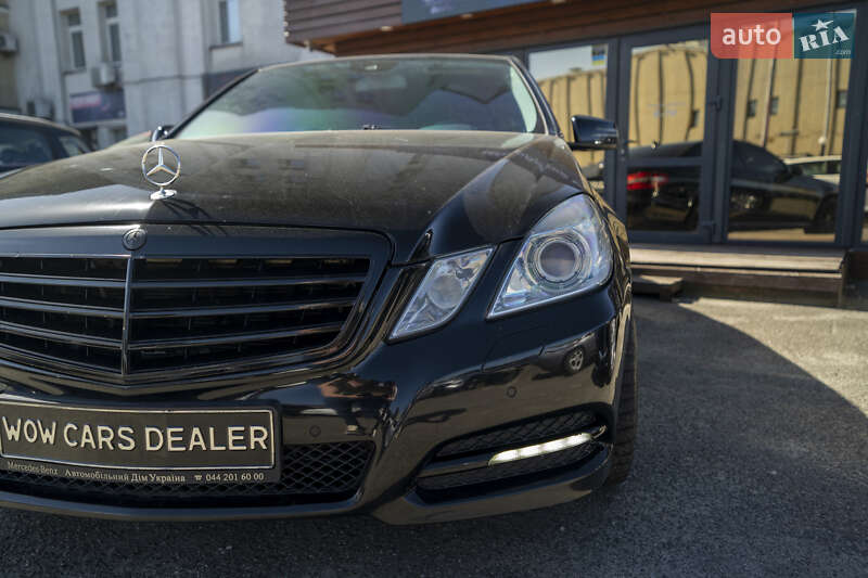 Седан Mercedes-Benz E-Class 2010 в Киеве фото 8 Седан Mercedes-Benz E-Class 2010 в Киеве