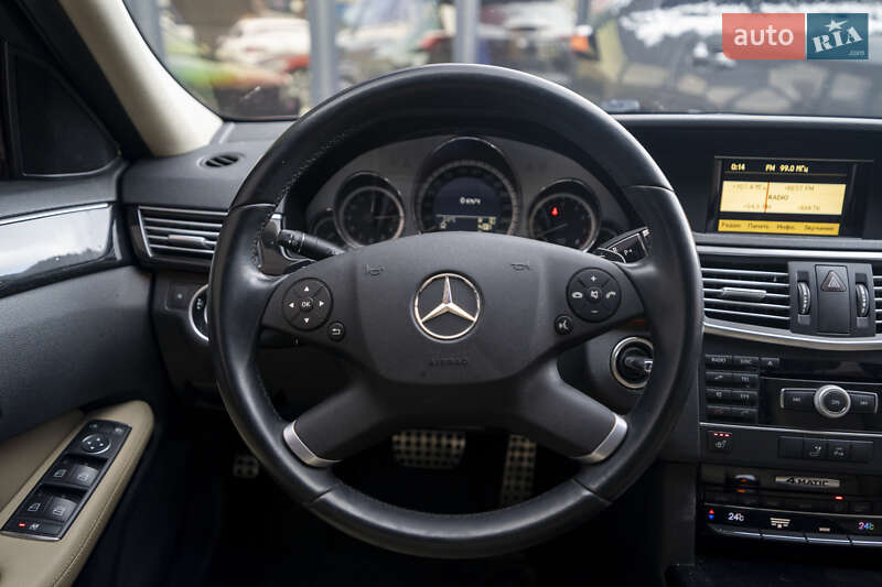 Седан Mercedes-Benz E-Class 2010 в Киеве фото 21 Седан Mercedes-Benz E-Class 2010 в Киеве