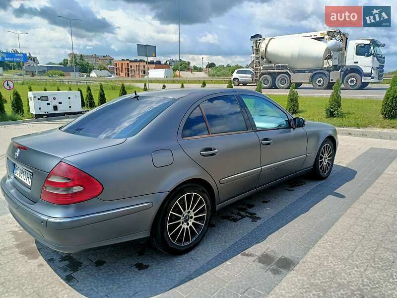Седан Mercedes-Benz E-Class 2002 в Львове фото 4 Седан Mercedes-Benz E-Class 2002 в Львове