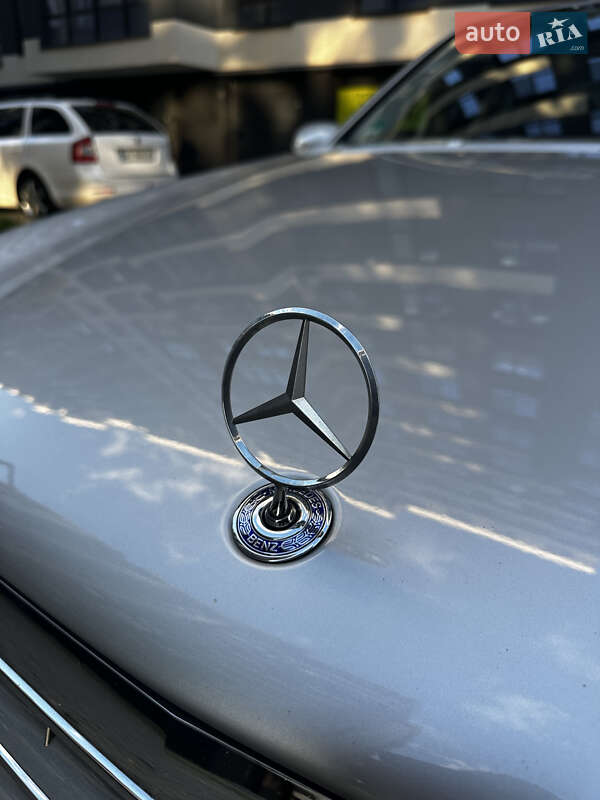 Седан Mercedes-Benz E-Class 2004 в Ивано-Франковске