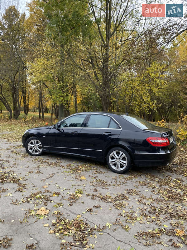 Седан Mercedes-Benz E-Class 2010 в Луцьку фото 4 Седан Mercedes-Benz E-Class 2010 в Луцьку