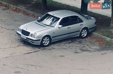 Седан Mercedes-Benz E-Class 1996 в Дрогобыче