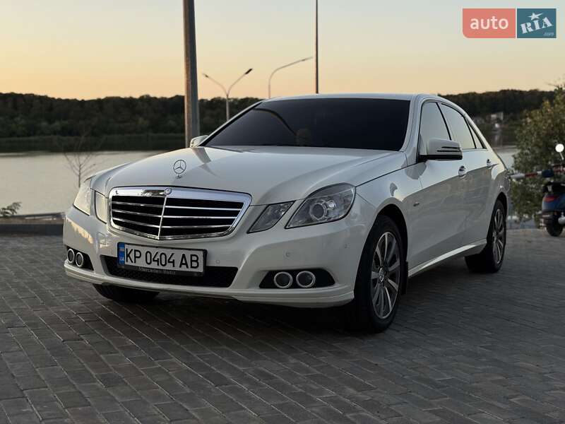 Седан Mercedes-Benz E-Class 2010 в Запоріжжі фото 11 Седан Mercedes-Benz E-Class 2010 в Запоріжжі