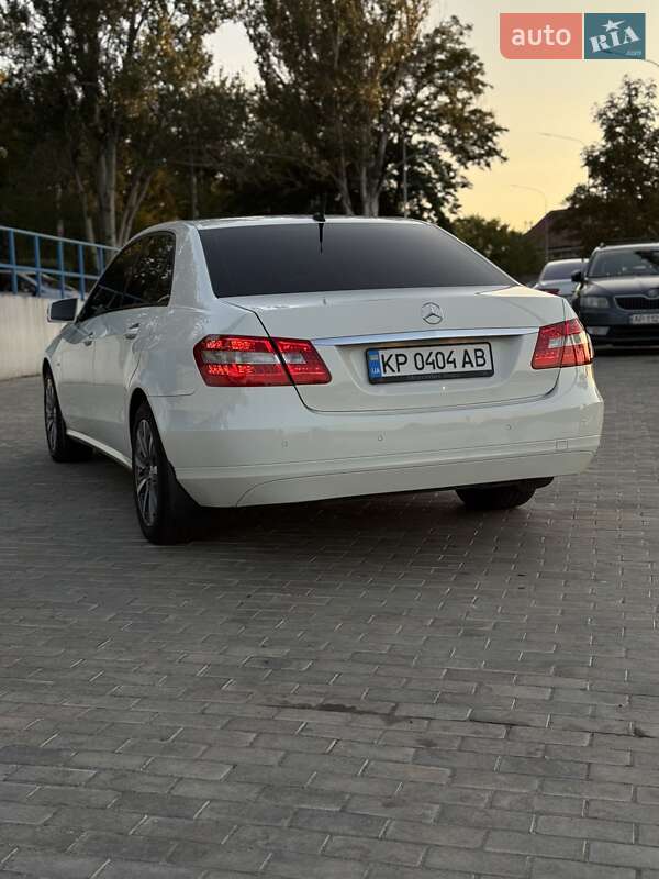 Седан Mercedes-Benz E-Class 2010 в Запоріжжі фото 14 Седан Mercedes-Benz E-Class 2010 в Запоріжжі