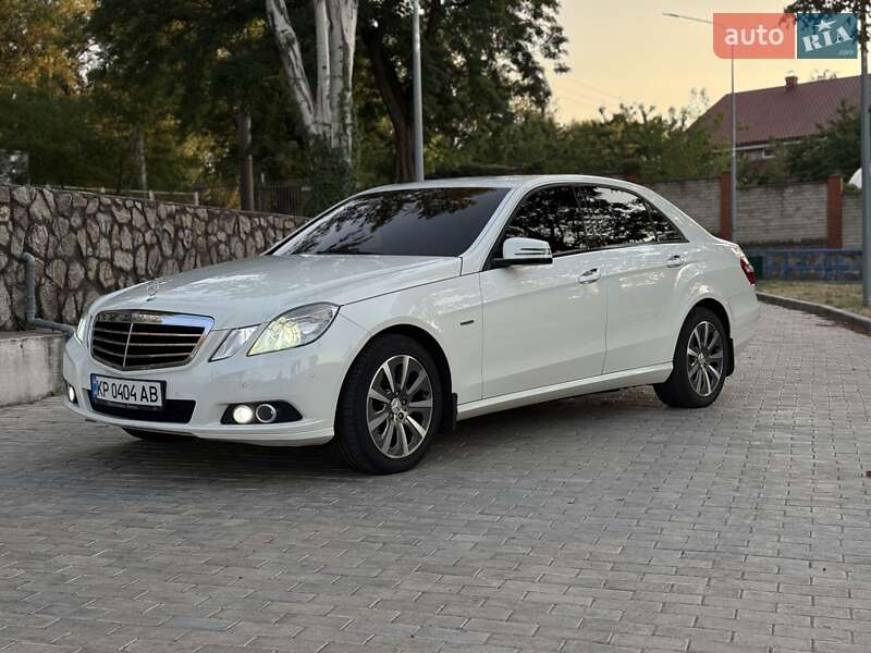 Седан Mercedes-Benz E-Class 2010 в Запоріжжі фото 17 Седан Mercedes-Benz E-Class 2010 в Запоріжжі