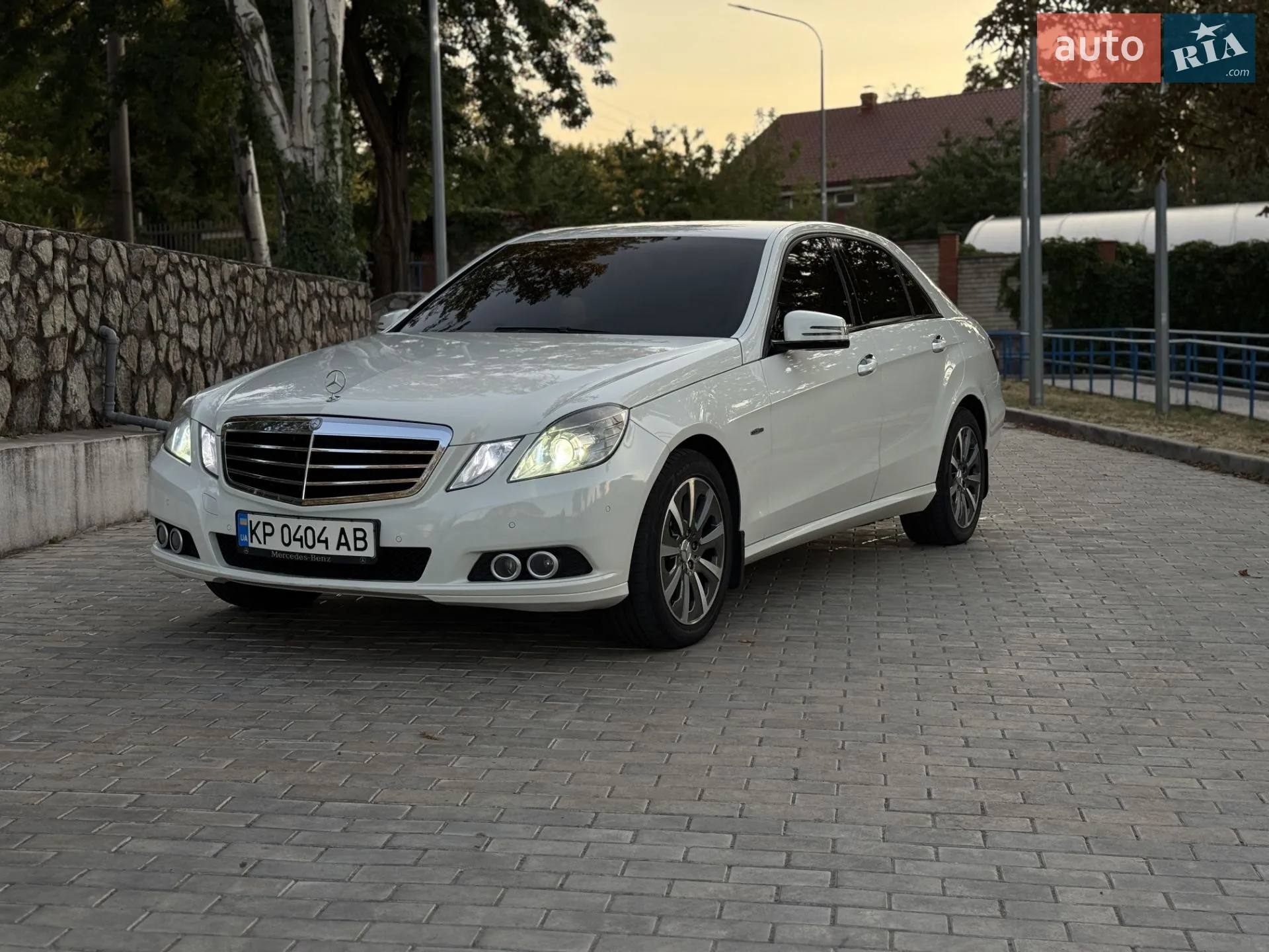 2010 Mercedes-Benz E-klasse - мініатюра 27