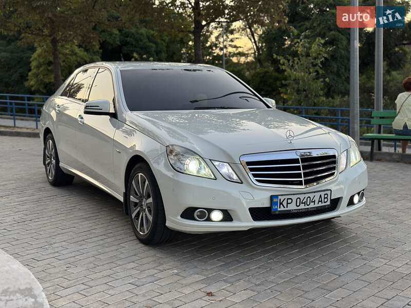 Седан Mercedes-Benz E-Class 2010 в Запоріжжі фото 22 Седан Mercedes-Benz E-Class 2010 в Запоріжжі