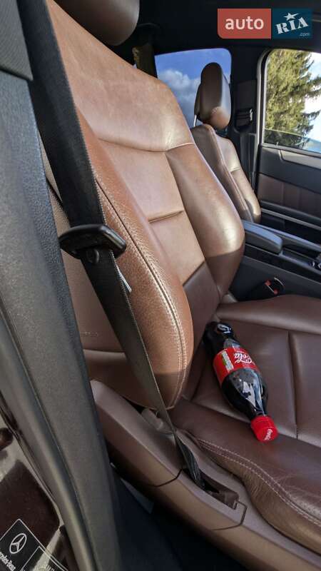 Седан Mercedes-Benz E-Class 2009 в Ивано-Франковске фото 27 Седан Mercedes-Benz E-Class 2009 в Ивано-Франковске