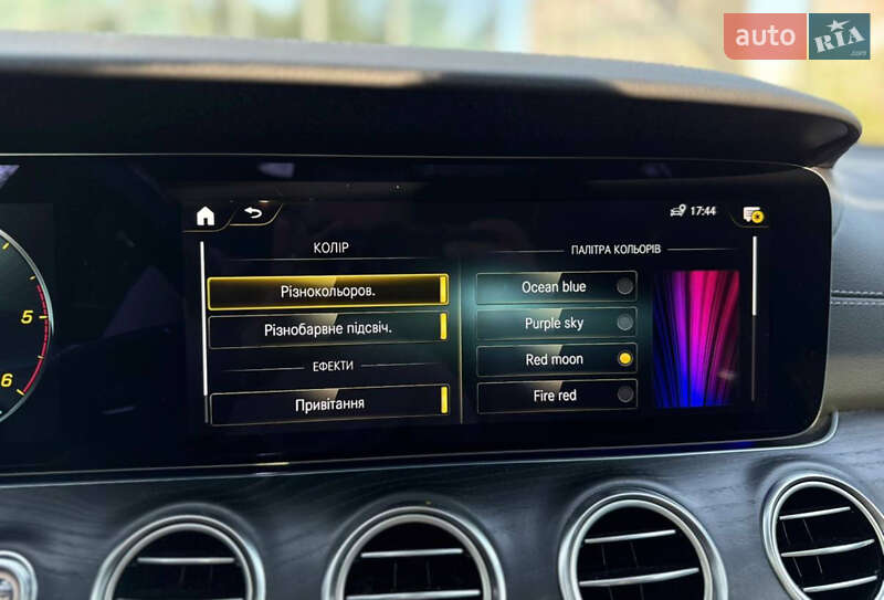 Седан Mercedes-Benz E-Class 2023 в Львові