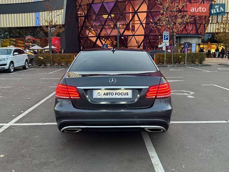 Седан Mercedes-Benz E-Class 2014 в Киеве