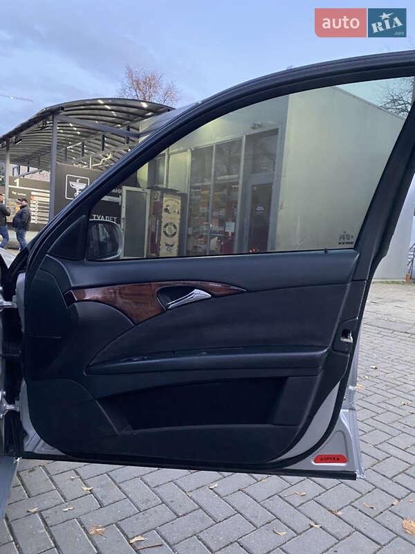 Седан Mercedes-Benz E-Class 2002 в Львове фото 19 Седан Mercedes-Benz E-Class 2002 в Львове