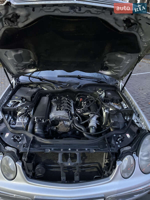 Седан Mercedes-Benz E-Class 2002 в Львове фото 26 Седан Mercedes-Benz E-Class 2002 в Львове