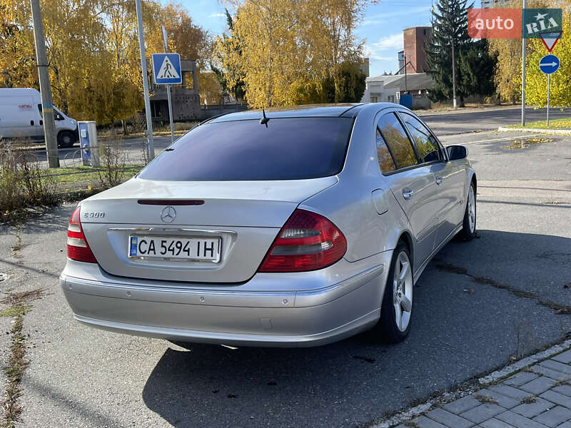 Седан Mercedes-Benz E-Class 2002 в Золотоноші фото 4 Седан Mercedes-Benz E-Class 2002 в Золотоноші