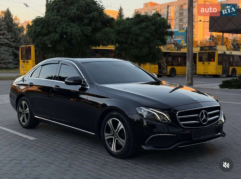 Седан Mercedes-Benz E-Class 2018 в Полтаві фото 8 Седан Mercedes-Benz E-Class 2018 в Полтаві