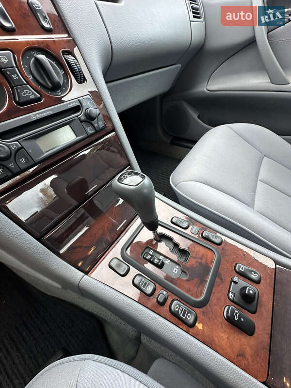 Седан Mercedes-Benz E-Class 2000 в Луцьку фото 27 Седан Mercedes-Benz E-Class 2000 в Луцьку