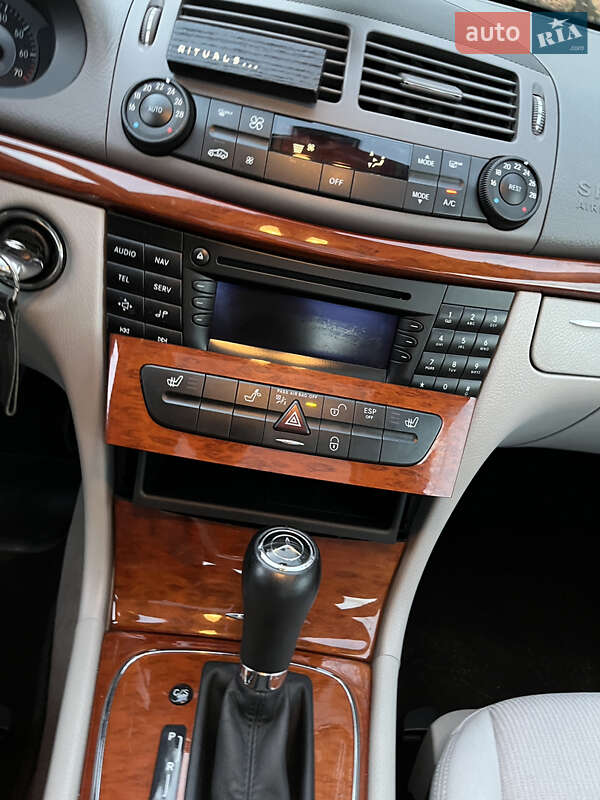 Седан Mercedes-Benz E-Class 2008 в Тернополе фото 47 Седан Mercedes-Benz E-Class 2008 в Тернополе