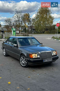 Седан Mercedes-Benz E-Class 1991 в Тернополе Седан Mercedes-Benz E-Class 1991 в Тернополе