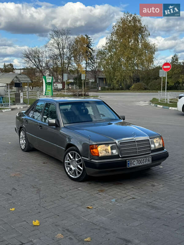 Mercedes-Benz E-Class 1991 Mercedes-Benz E-Class 1991