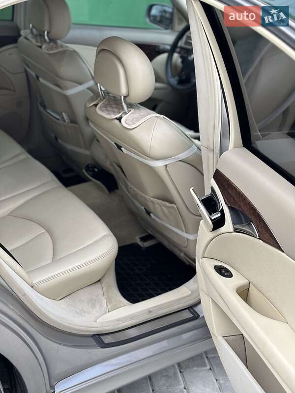 Седан Mercedes-Benz E-Class 2004 в Каменец-Подольском