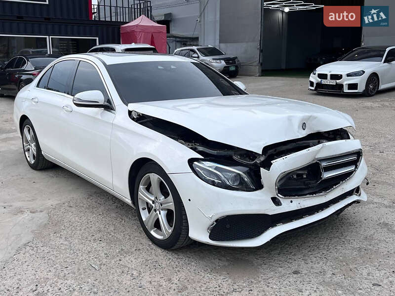 Mercedes-Benz E-Class 2016 Mercedes-Benz E-Class 2016