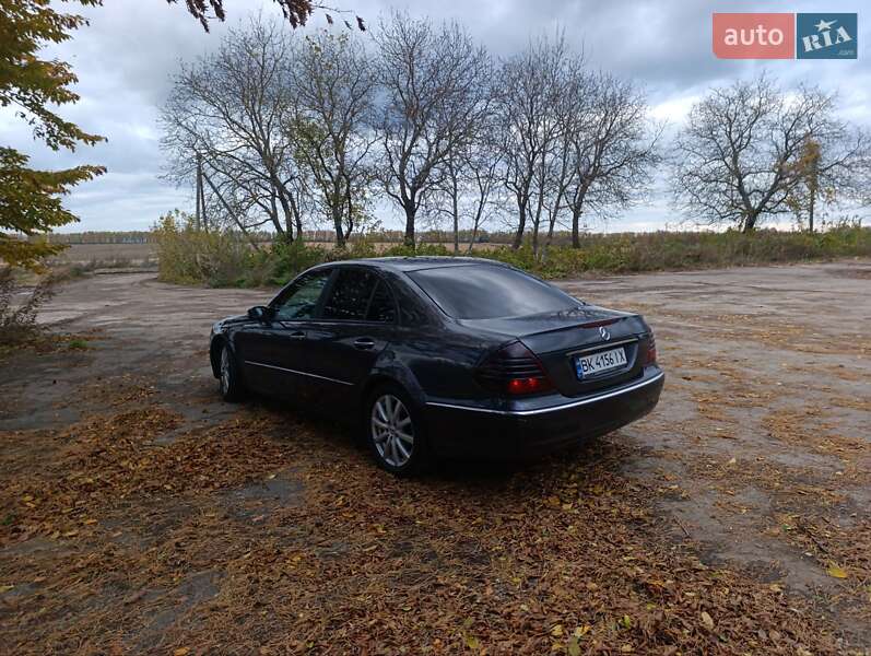 Седан Mercedes-Benz E-Class 2002 в Заре фото 7 Седан Mercedes-Benz E-Class 2002 в Заре