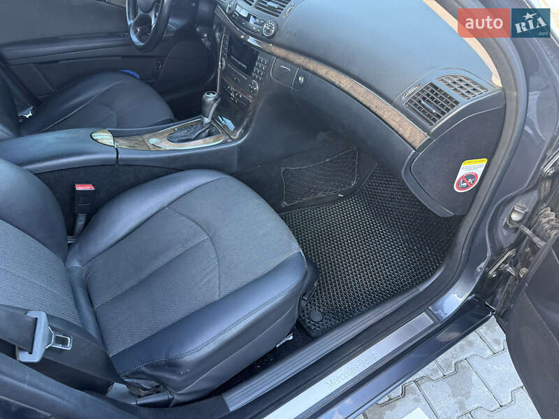 Седан Mercedes-Benz E-Class 2008 в Николаеве фото 32 Седан Mercedes-Benz E-Class 2008 в Николаеве