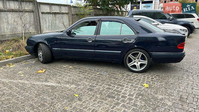 Седан Mercedes-Benz E-Class 1997 в Одесі фото Седан Mercedes-Benz E-Class 1997 в Одесі