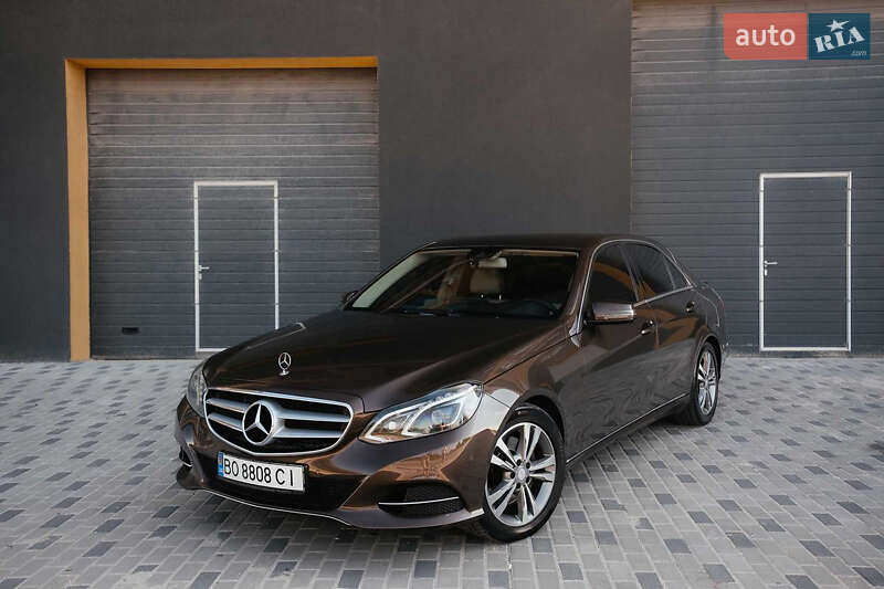 Седан Mercedes-Benz E-Class 2013 в Тернополі