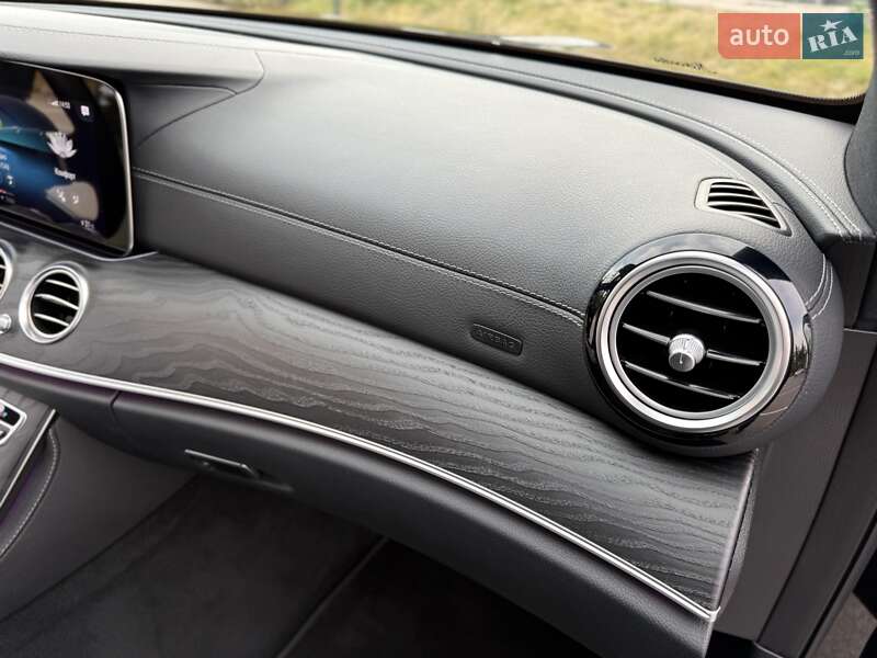 Седан Mercedes-Benz E-Class 2021 в Києві фото 46 Седан Mercedes-Benz E-Class 2021 в Києві
