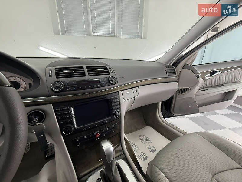 Седан Mercedes-Benz E-Class 2005 в Трускавці фото 53 Седан Mercedes-Benz E-Class 2005 в Трускавці