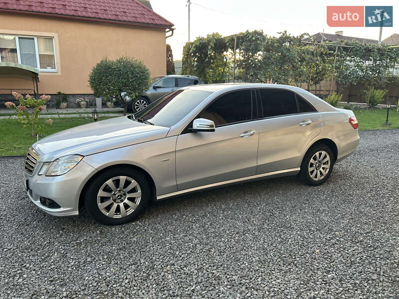 Седан Mercedes-Benz E-Class 2009 в Мукачево фото 10 Седан Mercedes-Benz E-Class 2009 в Мукачево
