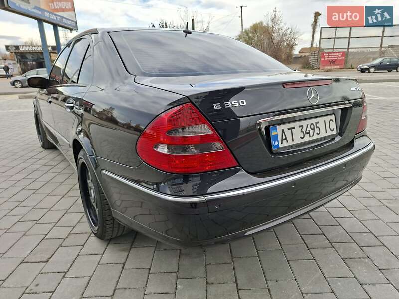 Седан Mercedes-Benz E-Class 2006 в Ивано-Франковске