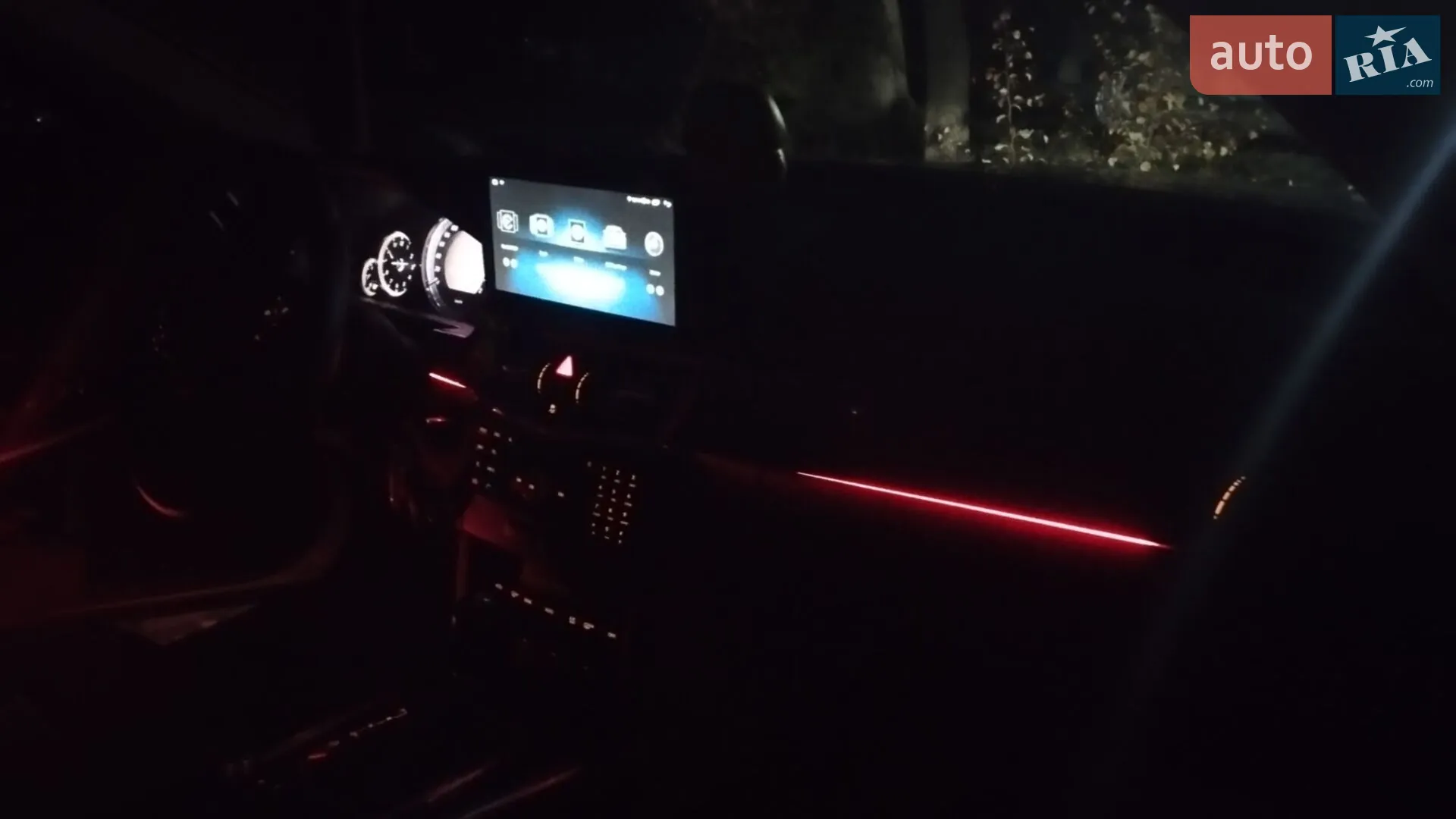 2010 Mercedes-Benz E-klasse - мініатюра 32