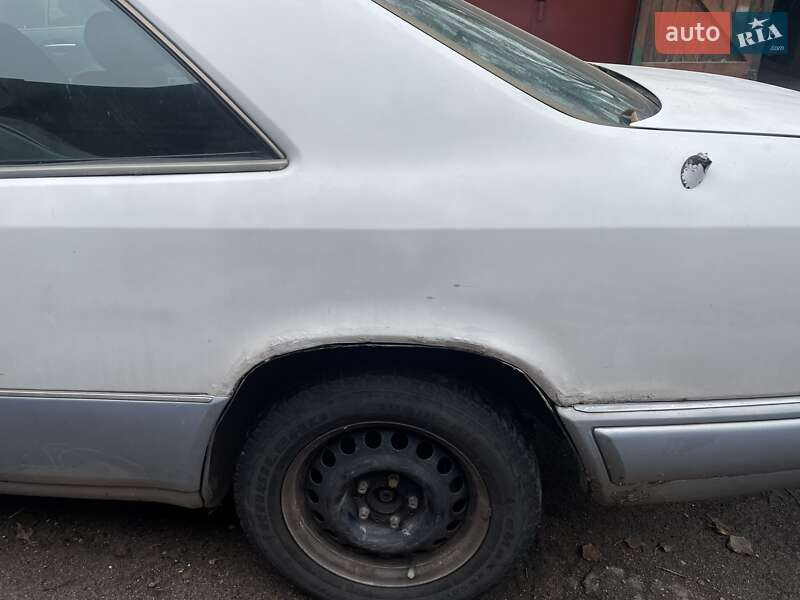 Купе Mercedes-Benz E-Class 1994 в Києві фото 13 Купе Mercedes-Benz E-Class 1994 в Києві