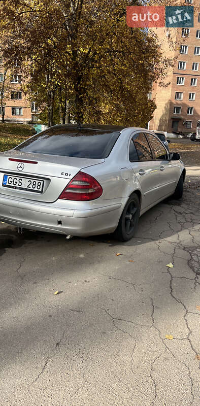 Седан Mercedes-Benz E-Class 2005 в Рівному фото 12 Седан Mercedes-Benz E-Class 2005 в Рівному